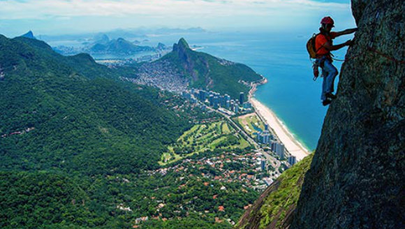 Climbing Pedra da Gavea in Rio de Janeiro
